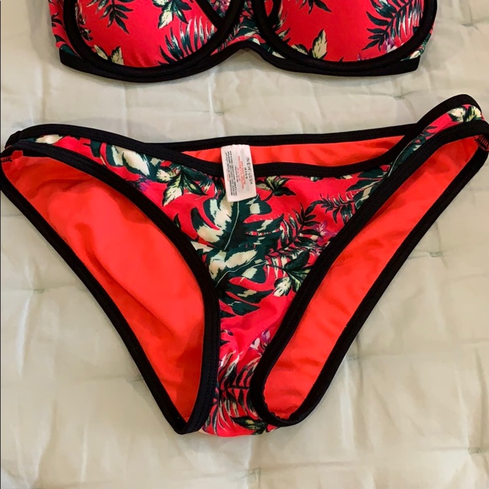 Floral bikini set - Picture 4 of 8